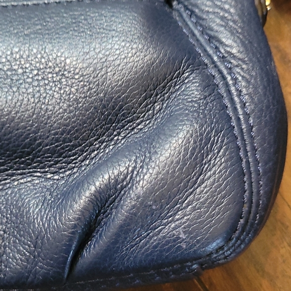 Michael Kors Crossbody Purse - Picture 9 of 12